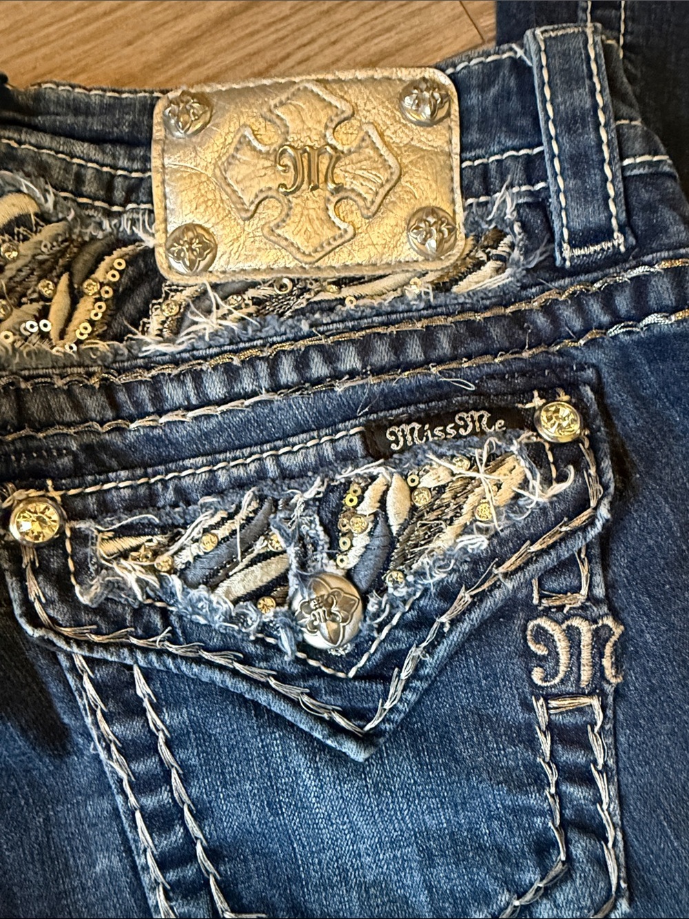 Miss me signature boot cut jeans silver sequin flap 27 - Picture 2 of 9